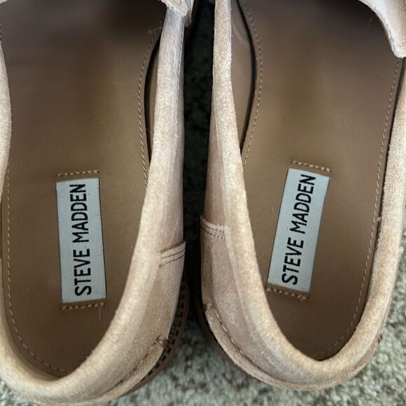 Steve Madden - Kalon - In Tan Suede 9 - Picture 7 of 9